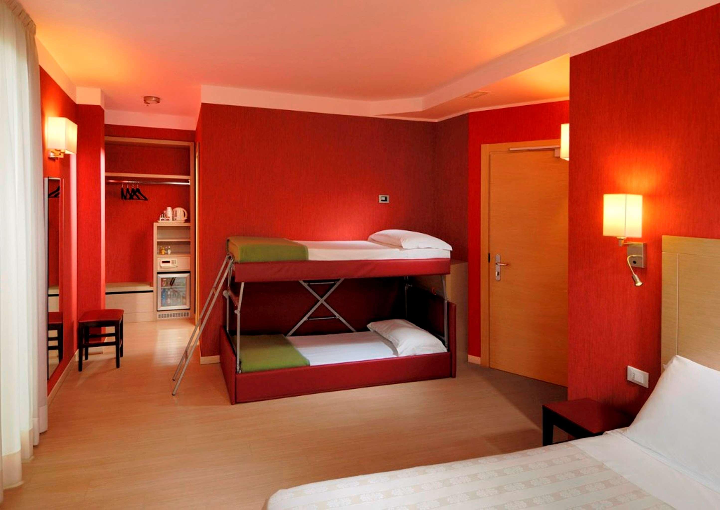 Best Western Porto Antico Genoa Bilik gambar