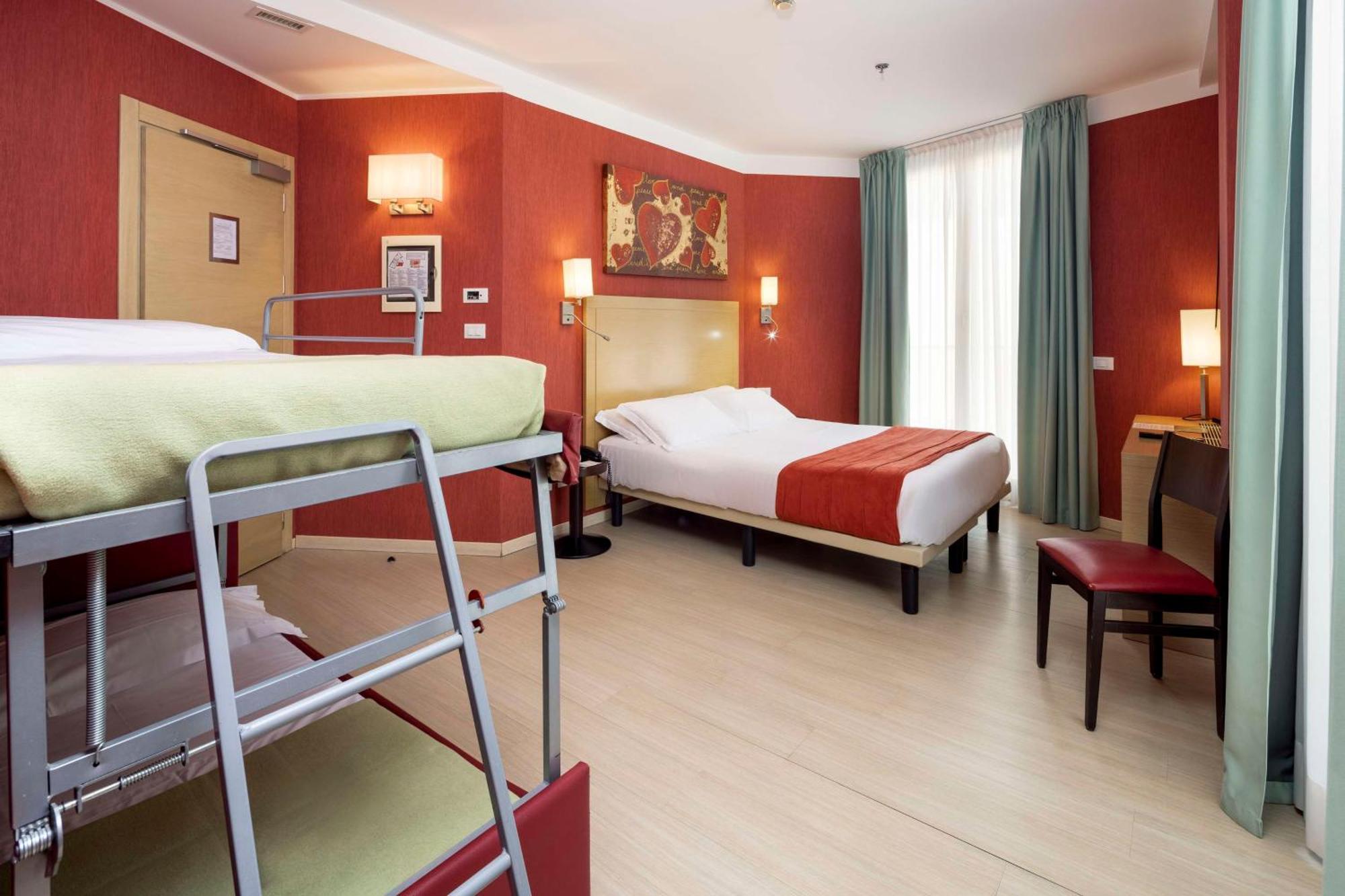 Best Western Porto Antico Genoa Luaran gambar