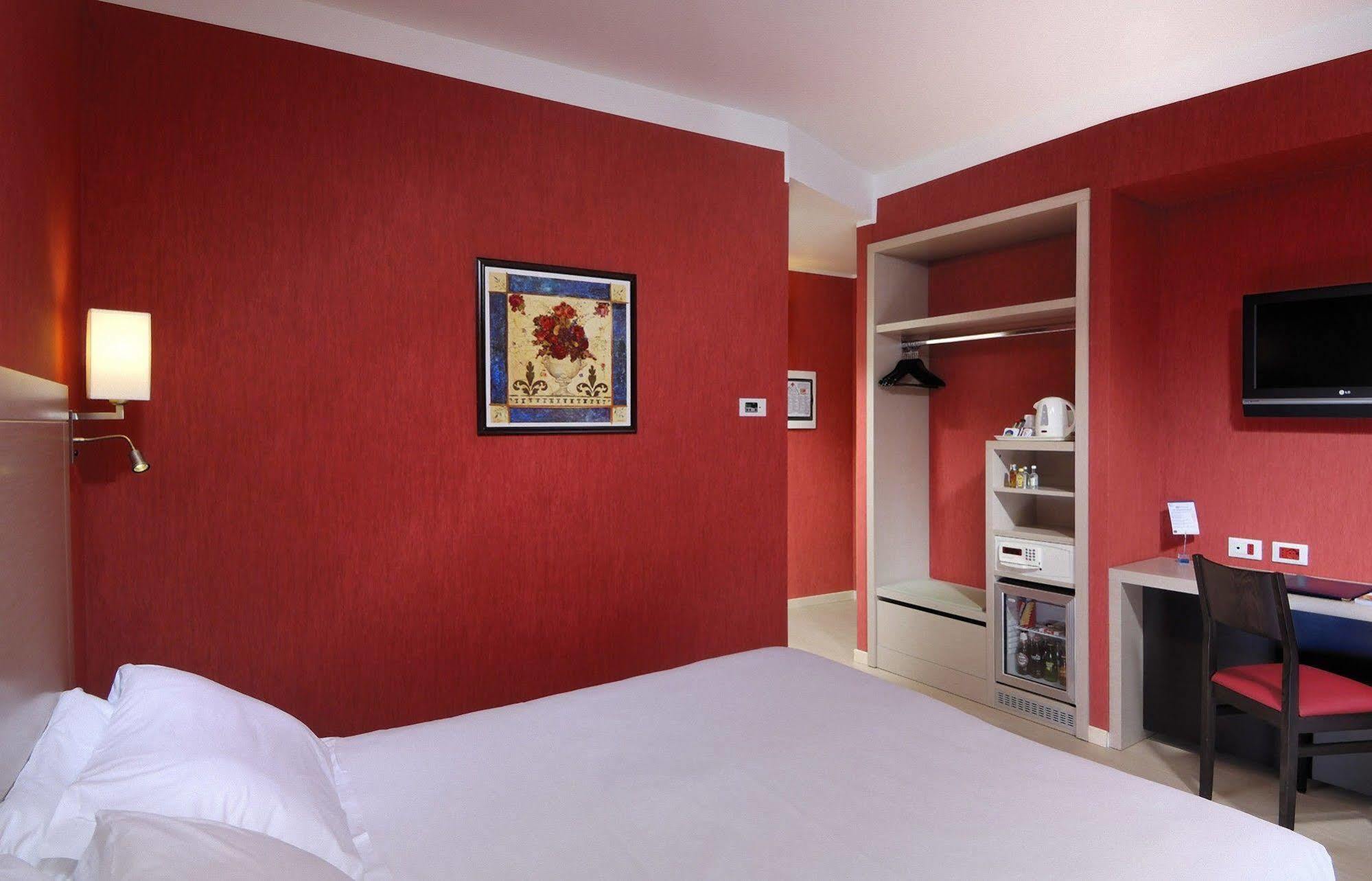 Best Western Porto Antico Genoa Luaran gambar